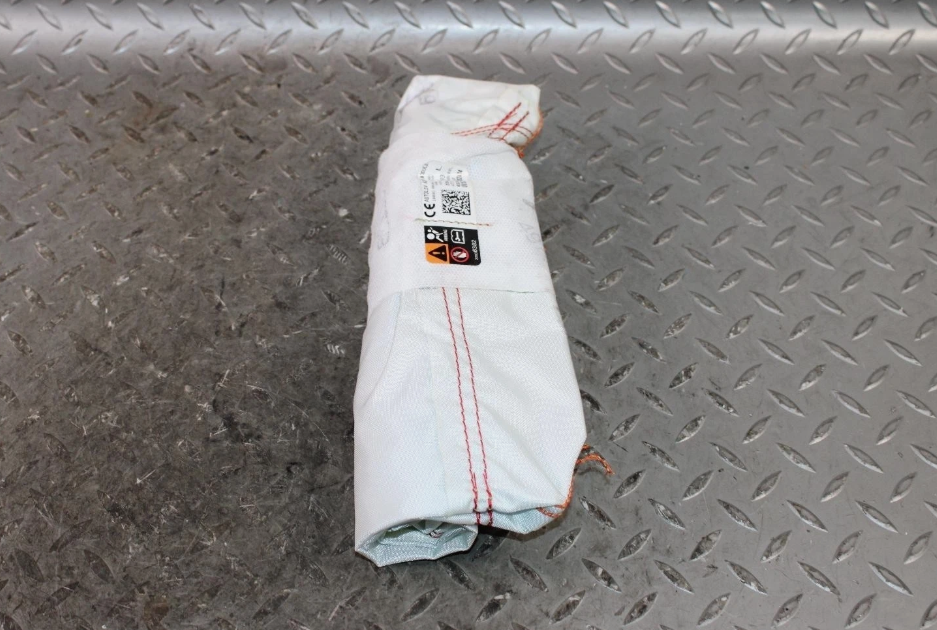 2016 Cadillac Escalade Air Bag